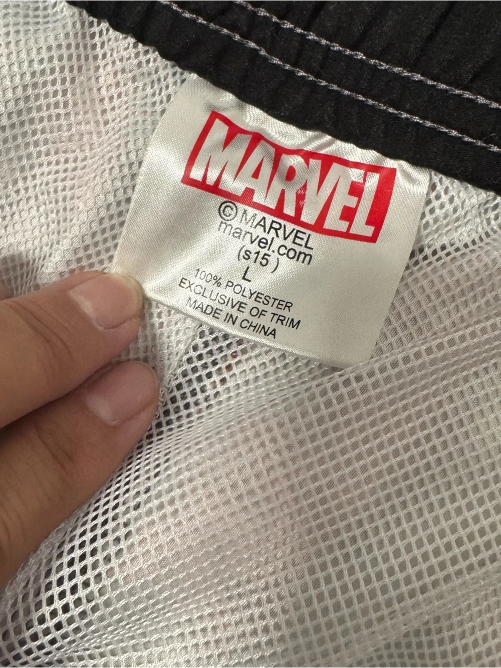 Marvel Deadpool Men Large Swim Trunks Mesh Liner Graphic Print All Over Gray/Red